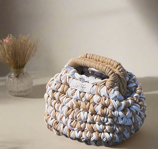 Clip Clutch bag